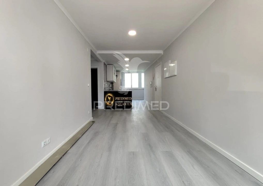 Apartamento T2 para Venda em Oeiras e São Julião da Barra, Paço de Arcos e Caxias Foto 6