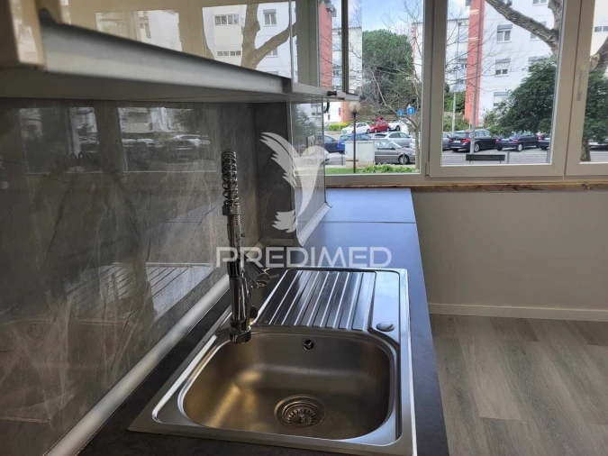 Apartamento T2 para Venda em Oeiras e São Julião da Barra, Paço de Arcos e Caxias Foto 3