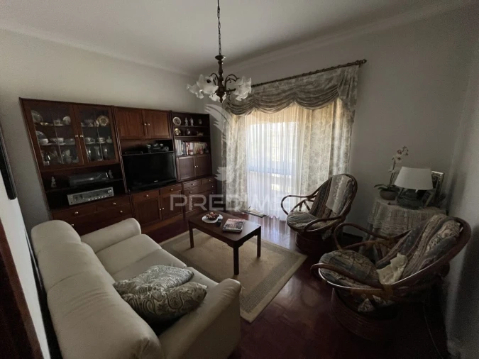 Apartamento T3 para Venda em Barreiro e Lavradio Foto 3