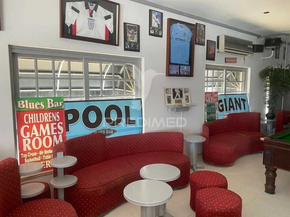 Loja para Venda em Albufeira e Olhos de Água Foto 14