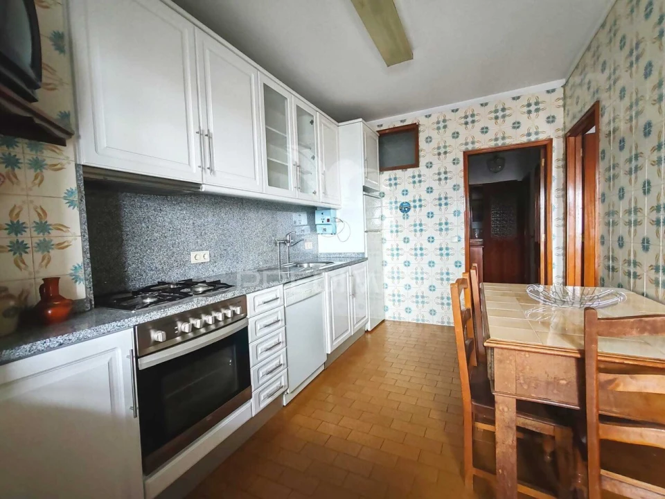 Apartamento T2 para Venda em Mafamude e Vilar do Paraíso Foto 7