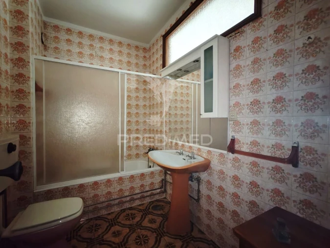 Apartamento T2 para Venda em Mafamude e Vilar do Paraíso Foto 11