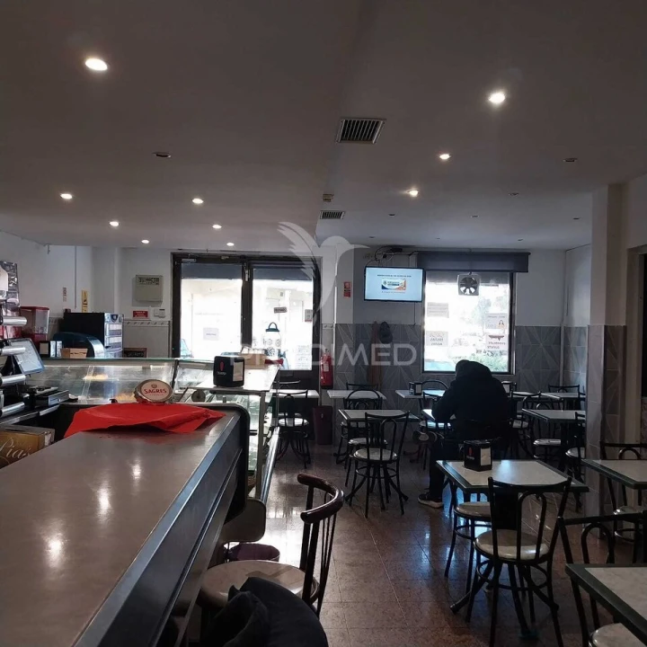 Loja para Venda em Algueirão-Mem Martins Foto 1