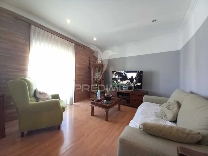 Apartamento T3 para Venda em Almada, Cova da Piedade, Pragal e Cacilhas Foto 14