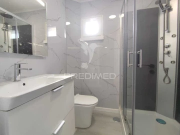 Apartamento T3 para Venda em Laranjeiro e Feijó