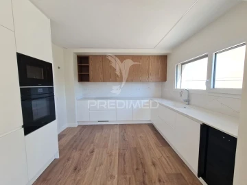 Apartamento T4 para Venda em Cascais e Estoril