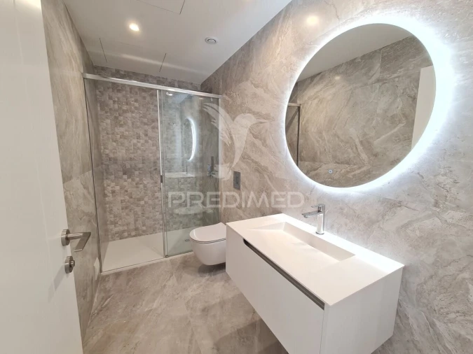 Apartamento T4 para Venda em Cascais e Estoril Foto 13