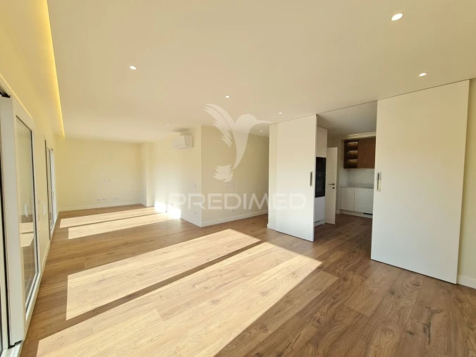 Apartamento T4 para Venda em Cascais e Estoril Foto 4