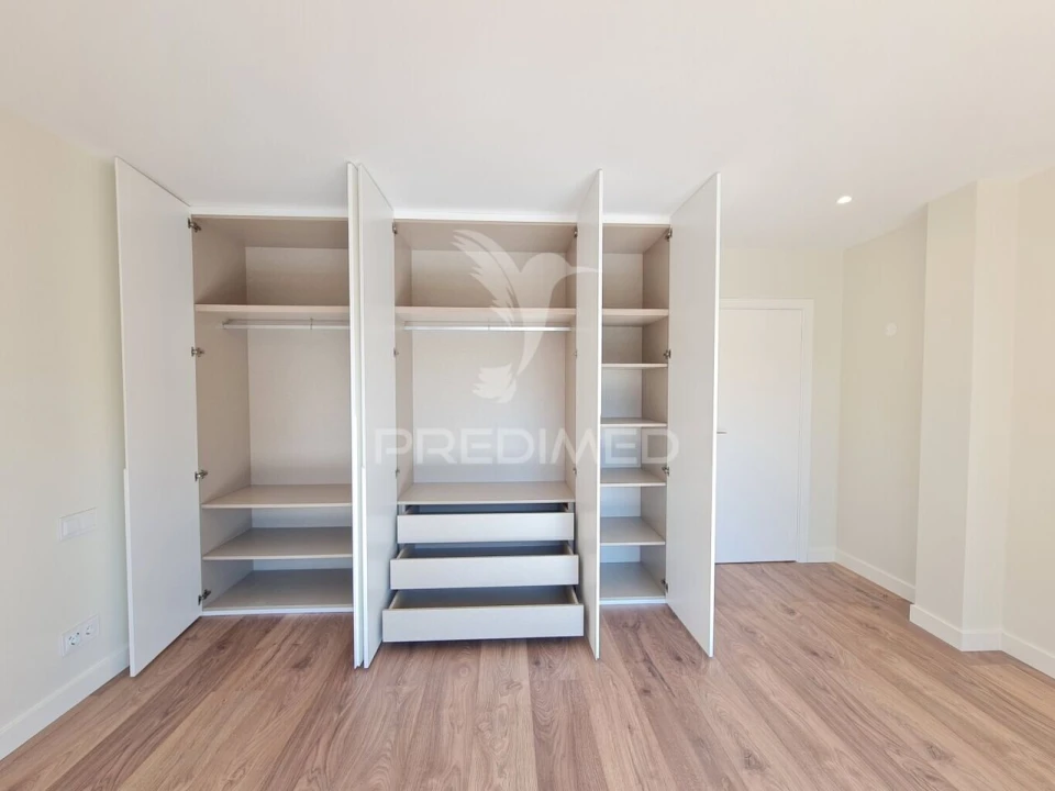 Apartamento T3 para Venda em Cascais e Estoril Foto 25