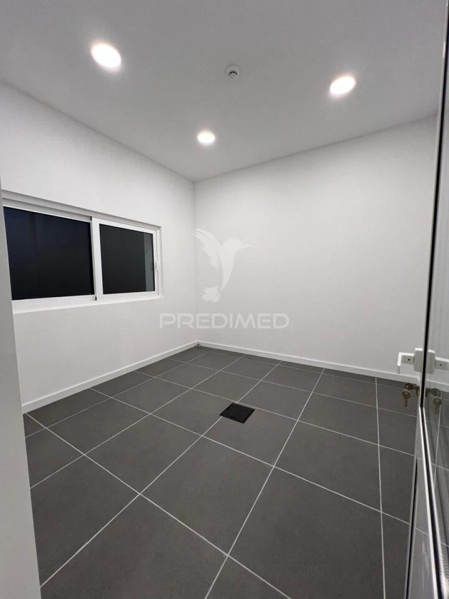 Armazém para Venda em Águeda e Borralha Foto 5