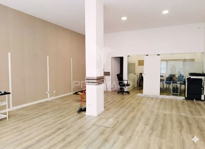 Loja para Arrendamento em Glória e Vera Cruz Foto 1