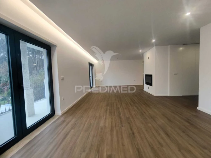 Moradia T4 para Venda em Selho São Lourenço e Gominhães Foto 7