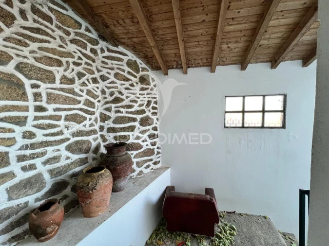 Moradia T6 para Venda em Candoso e Carvalho de Egas Foto 13