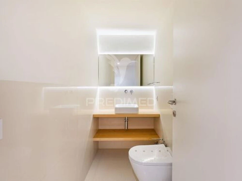 Apartamento T3 para Venda em Lordelo do Ouro e Massarelos Foto 6