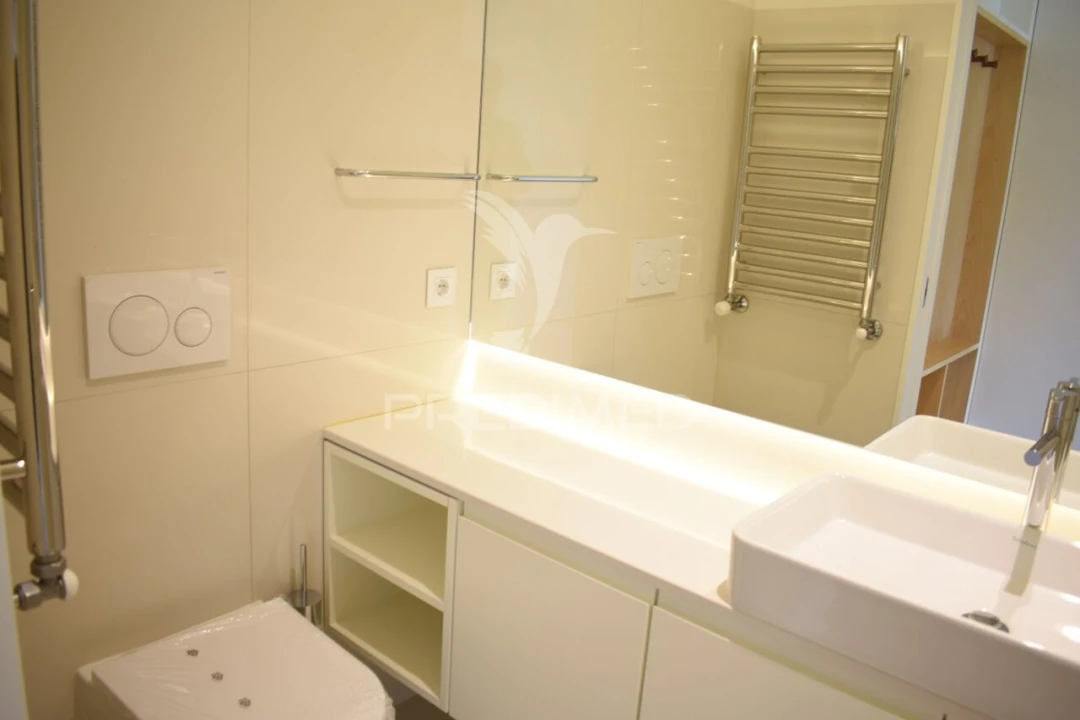 Apartamento T3 para Venda em Lordelo do Ouro e Massarelos Foto 22