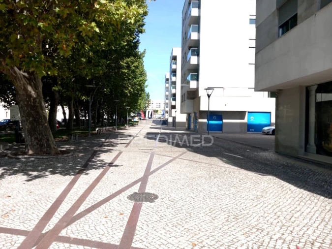 Escritório para Venda em Abrantes (São Vicente e São João) e Alferrarede Foto 17