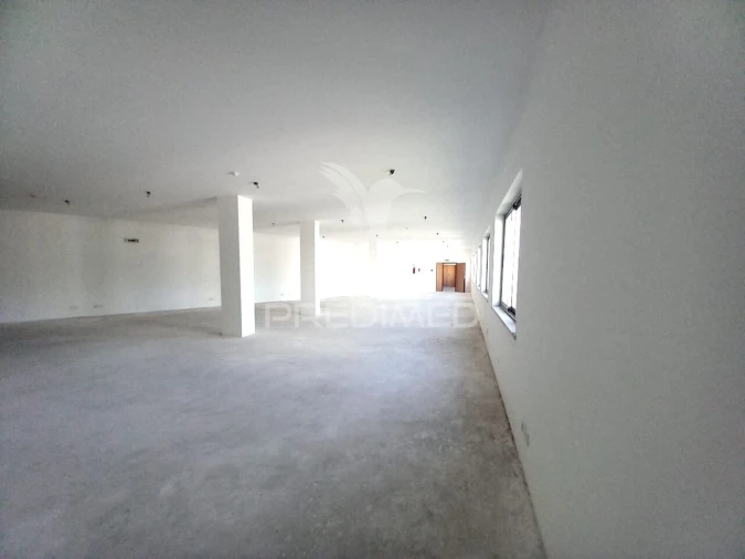 Escritório para Venda em Abrantes (São Vicente e São João) e Alferrarede Foto 7