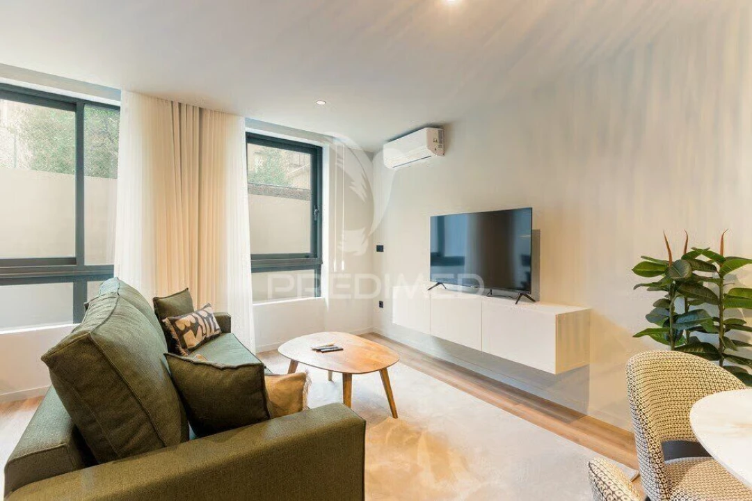 Apartamento T1 para Venda em Mafamude e Vilar do Paraíso Foto 5