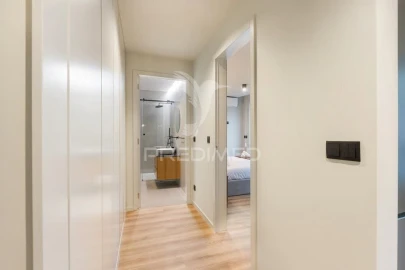 Apartamento T1 para Venda em Mafamude e Vilar do Paraíso