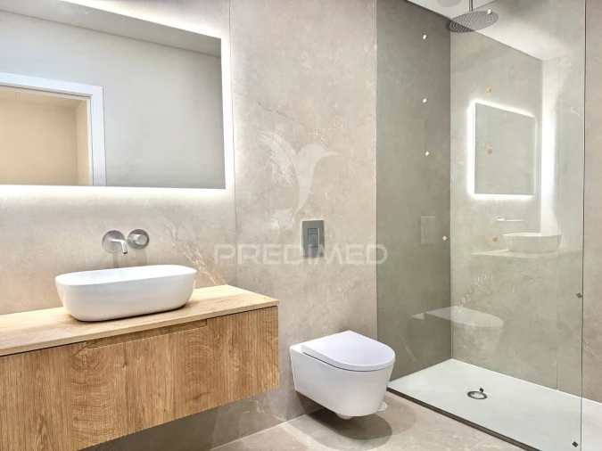 Apartamento T4 para Venda em Tavira (Santa Maria e Santiago) Foto 8