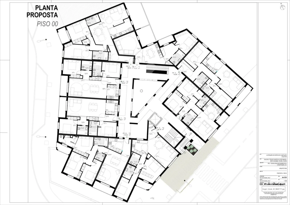 Apartamento T4 para Venda em Tavira (Santa Maria e Santiago) Foto 22