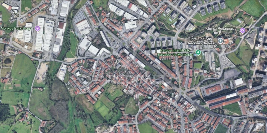 Terreno para Venda em Real, Dume e Semelhe Foto 14