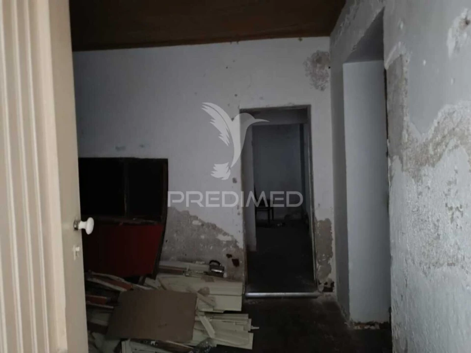 Prédio para Venda em Estremoz (Santa Maria e Santo André) Foto 16