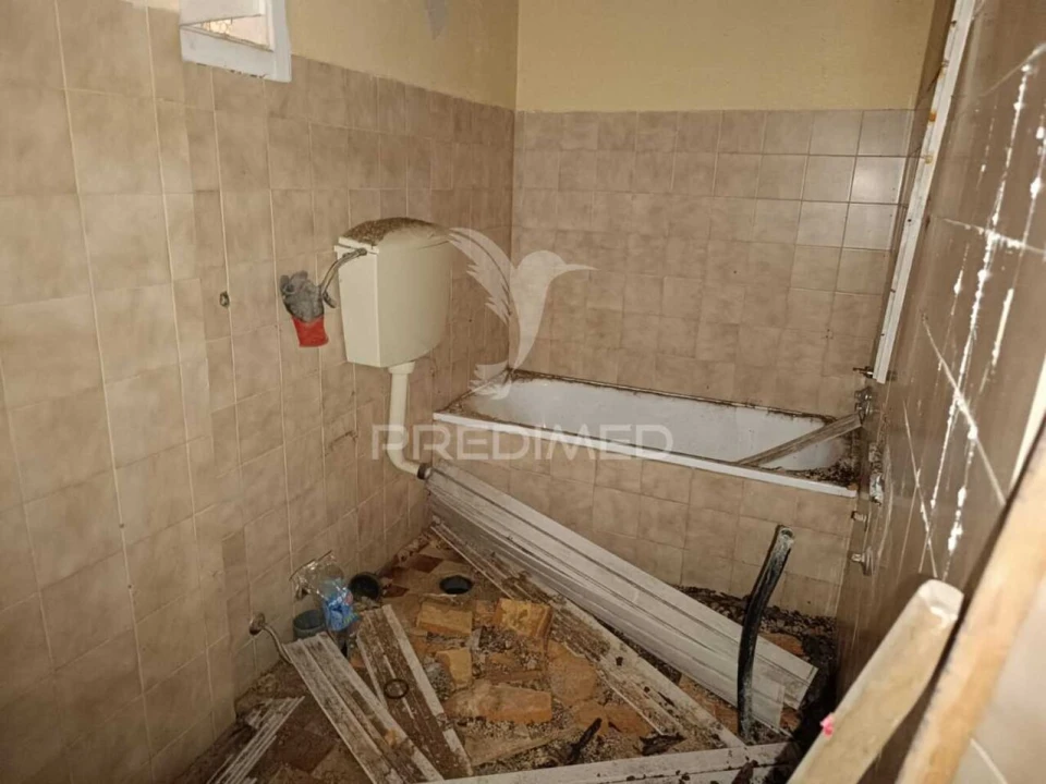 Prédio para Venda em Estremoz (Santa Maria e Santo André) Foto 6