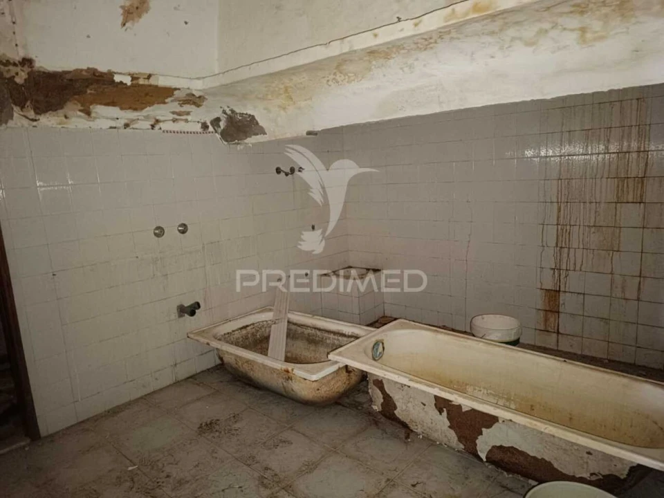 Prédio para Venda em Estremoz (Santa Maria e Santo André) Foto 10