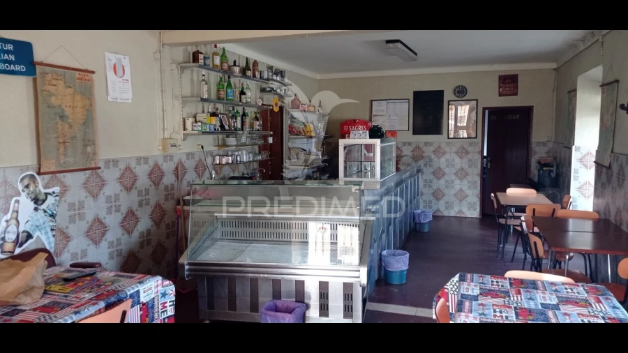 Loja para Venda em São Lourenço de Mamporcão e São Bento de Ana Loura