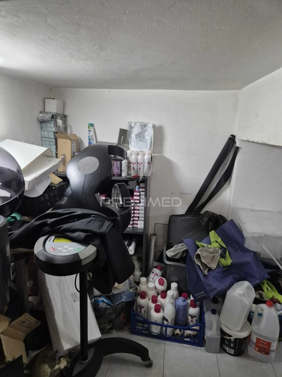 Loja para Venda em Massamá e Monte Abraão Foto 9