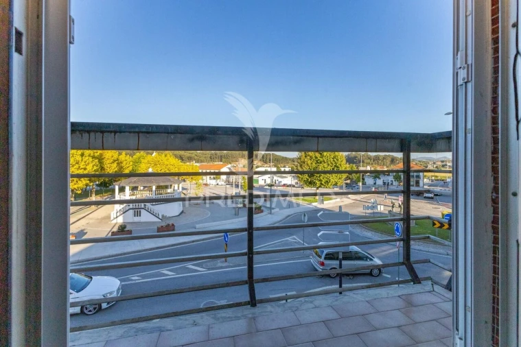 Moradia T4 para Venda em Campo e Sobrado Foto 14