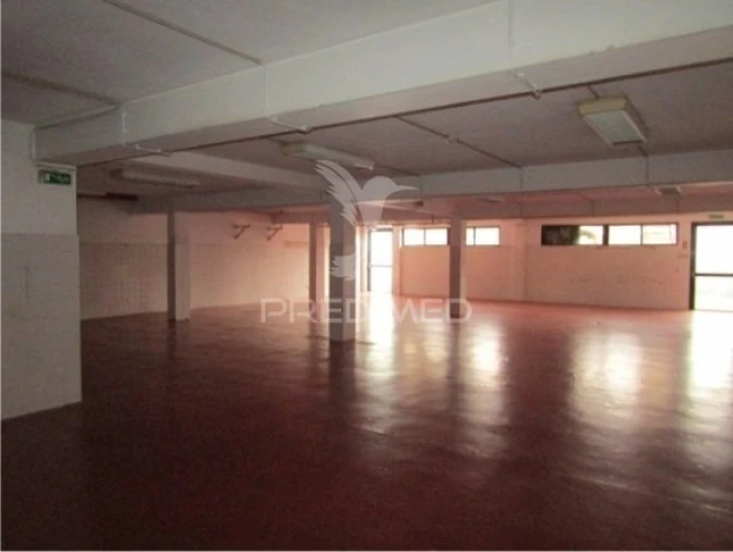 Loja para Venda em Cedofeita, Santo Ildefonso, Sé, Miragaia, São Nicolau e Vitória Foto 4