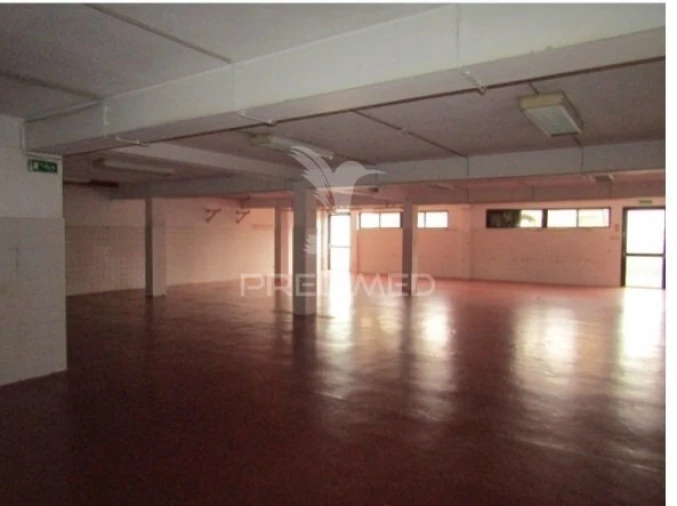 Loja para Venda em Cedofeita, Santo Ildefonso, Sé, Miragaia, São Nicolau e Vitória Foto 1