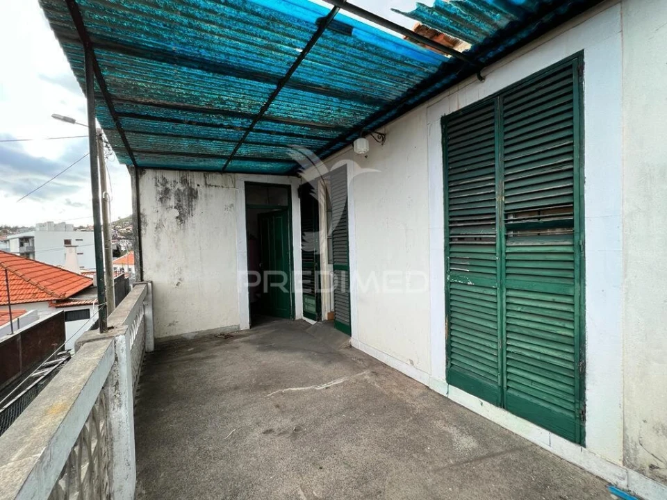 Moradia T4 para Venda em Funchal (São Pedro) Foto 31