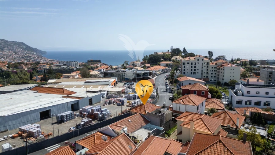 Moradia T4 para Venda em Funchal (São Pedro) Foto 15