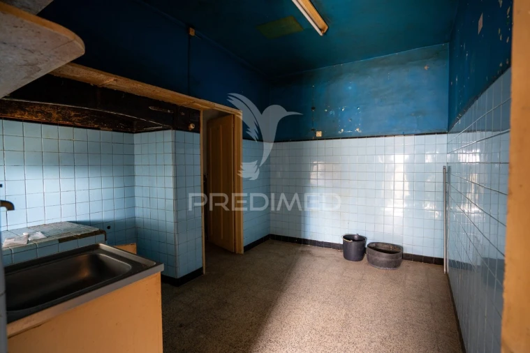 Moradia T4 para Venda em Funchal (São Pedro) Foto 20