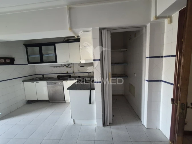 Apartamento T3 para Venda em Carregado e Cadafais Foto 29