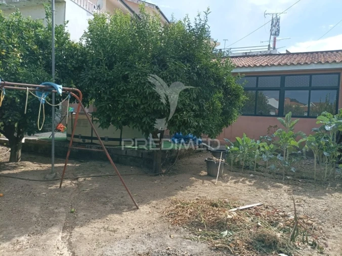 Moradia T6 para Venda em Peso da Régua e Godim Foto 3