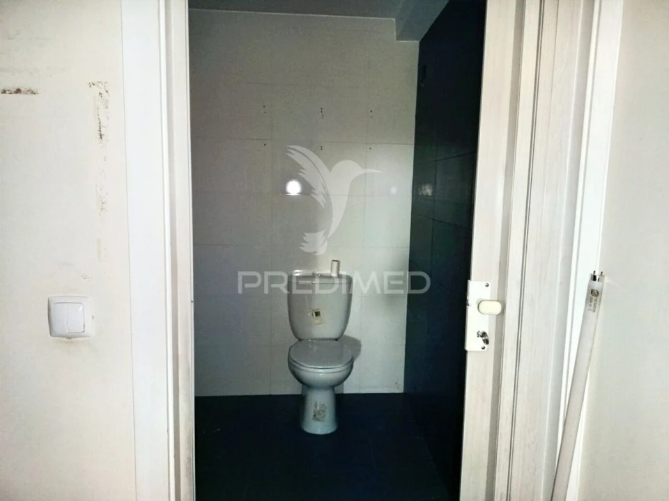 Loja para Venda em Torres Novas (Santa Maria, Salvador e Santiago) Foto 15