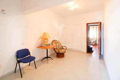 Apartamento T4 para Venda em Conceição e Estoi