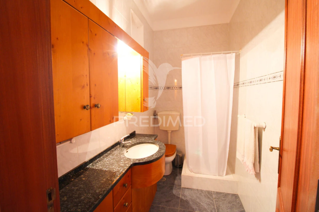 Apartamento T4 para Venda em Conceição e Estoi Foto 13