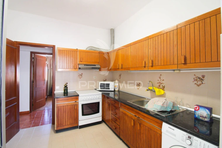 Apartamento T4 para Venda em Conceição e Estoi Foto 6