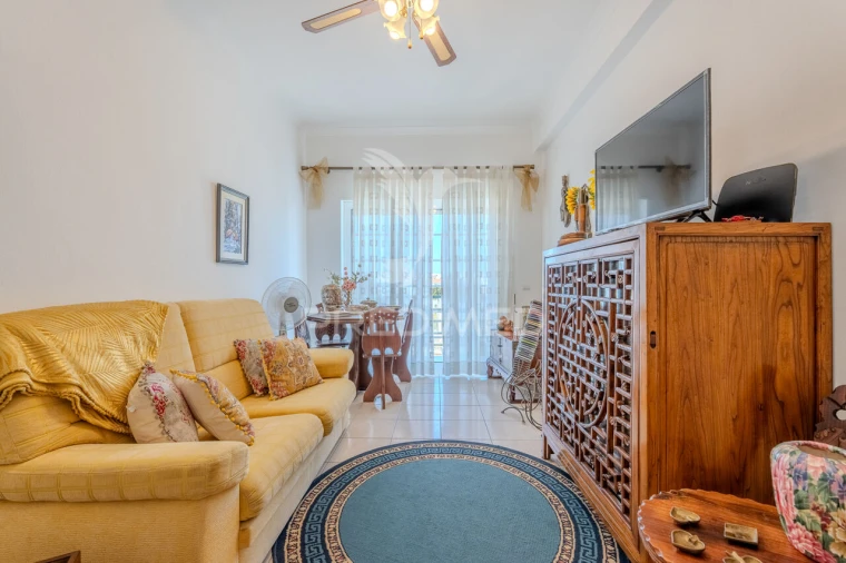 Apartamento T3 para Venda em Estômbar e Parchal Foto 7