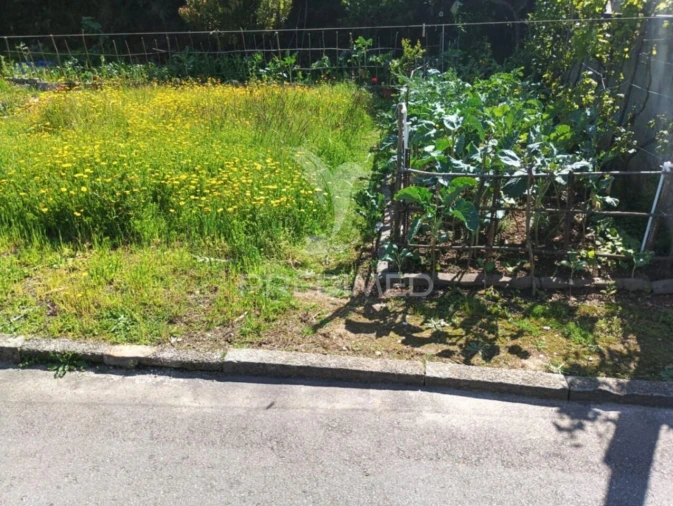 Terreno para Venda em Sandim, Olival, Lever e Crestuma Foto 1