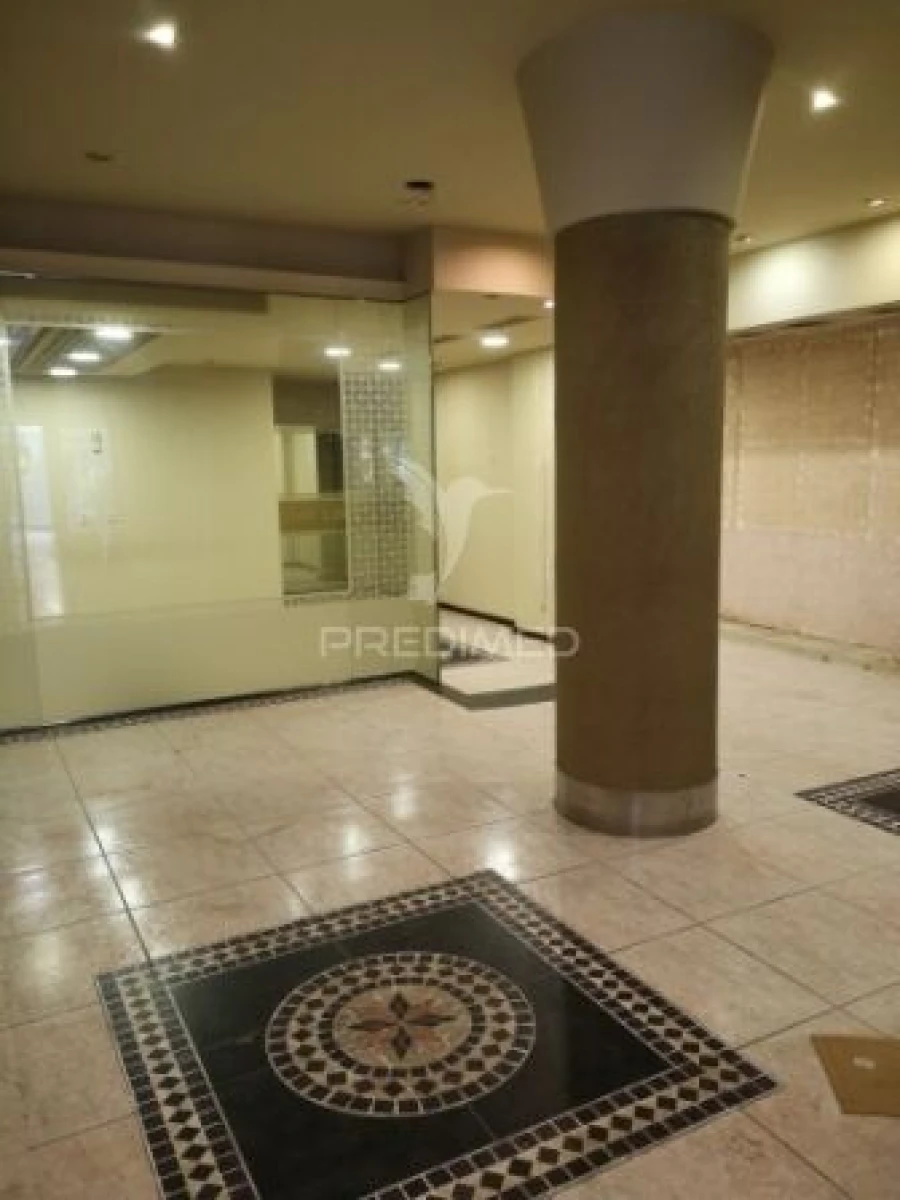 Loja para Venda em Cedofeita, Santo Ildefonso, Sé, Miragaia, São Nicolau e Vitória Foto 2