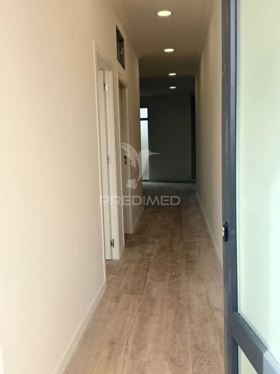 Apartamento T2 para Venda em Santa Maria, São Pedro e Matacães Foto 8