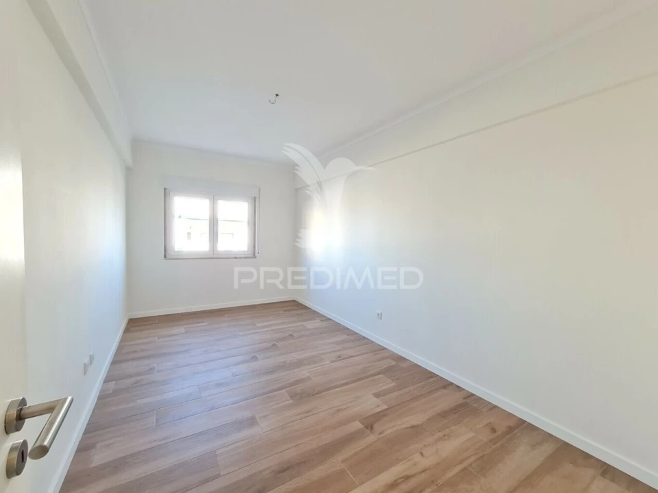 Apartamento T2 para Venda em Alverca do Ribatejo e Sobralinho Foto 13