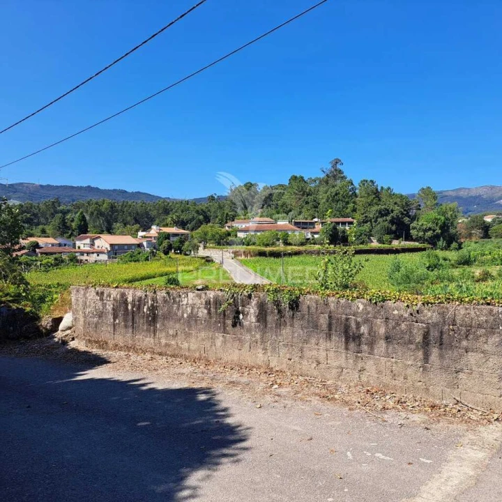 Moradia T0 para Venda em Verim, Friande e Ajude Foto 22