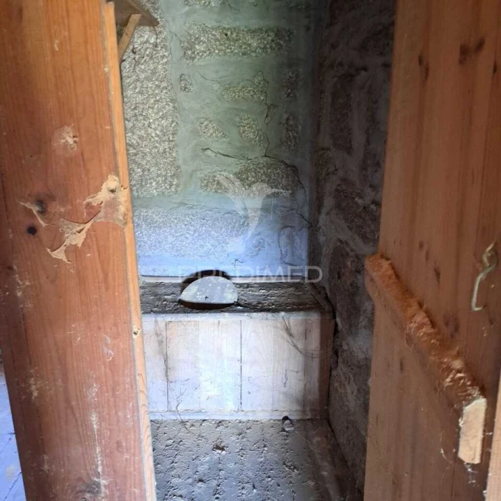 Moradia T0 para Venda em Verim, Friande e Ajude Foto 8